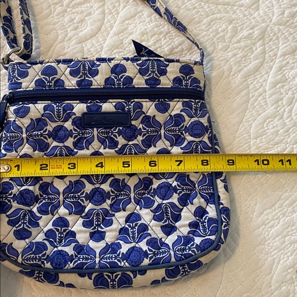 Vera Bradley bundle of small crossbody and shoulder tote bag - Picture 7 of 14